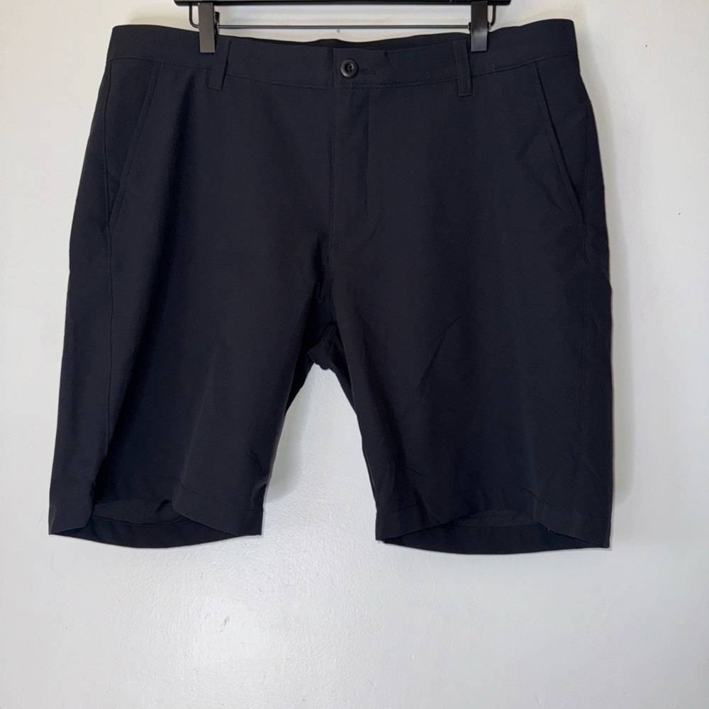 NWT Under Armpit Black 10” I Seam Shorts‎ Size 40